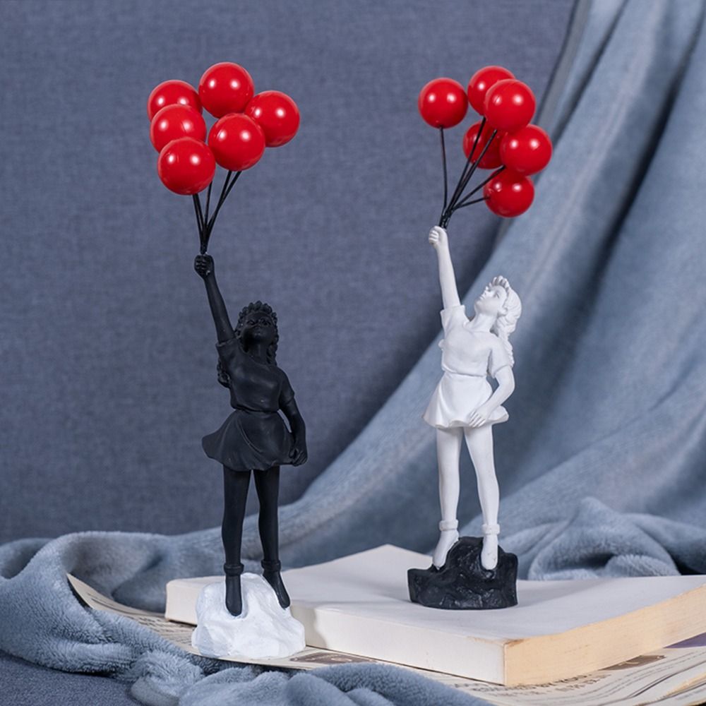 Statue de lanceur de fleurs in - Abstract Sculpture Resin avis et prix